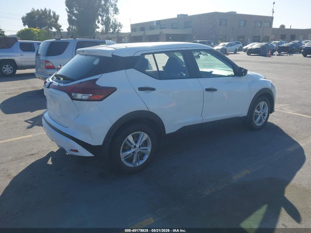 Nissan Kicks S Xtronic Cvt