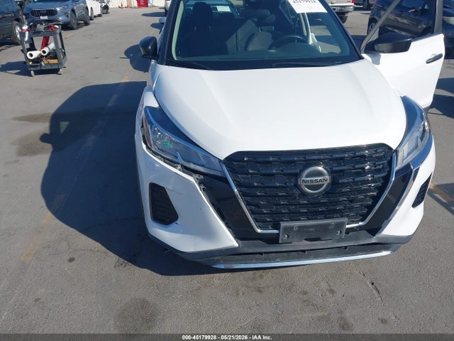 Nissan Kicks S Xtronic Cvt