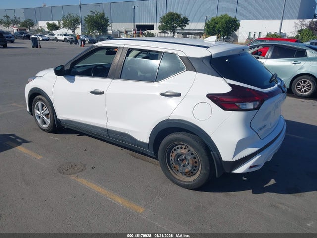 Nissan Kicks S Xtronic Cvt