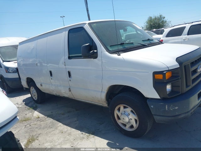 Ford E-150 Commercial