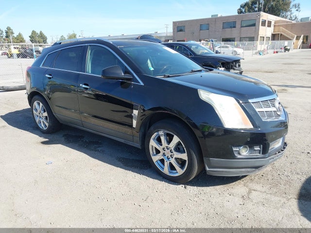 Salvage Cadillac SRX Image