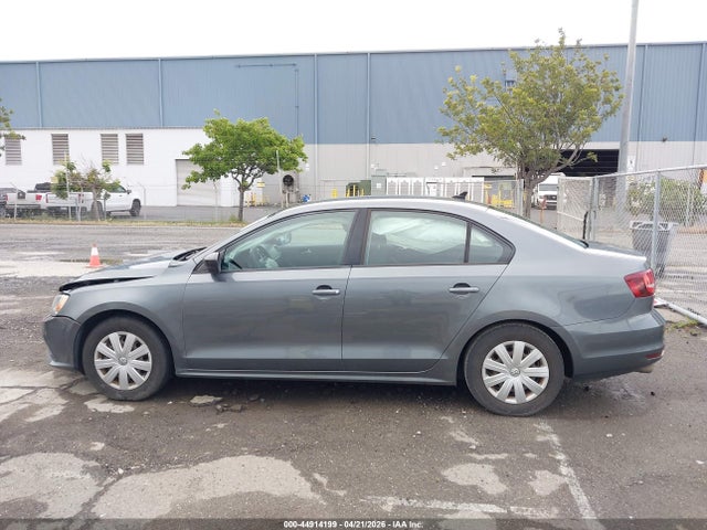 Volkswagen Jetta 1.4t S