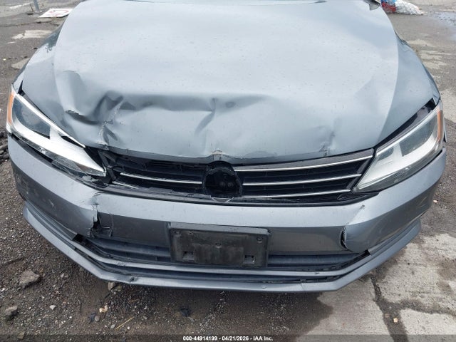 Volkswagen Jetta 1.4t S