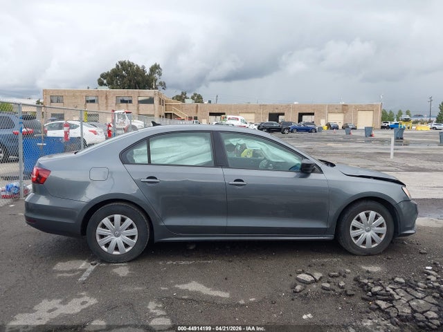Volkswagen Jetta 1.4t S