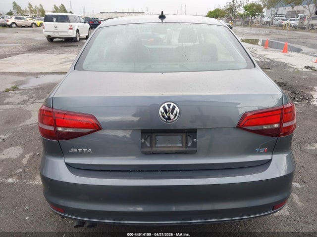 Volkswagen Jetta 1.4t S