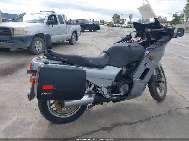 Kawasaki Zg1000