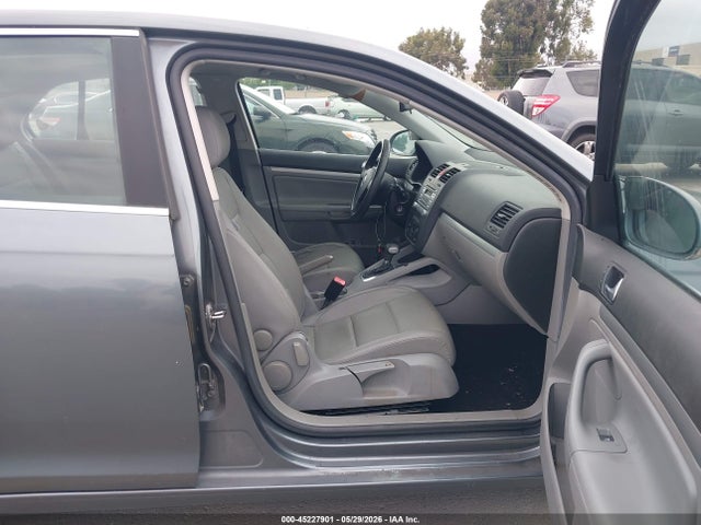 Volkswagen Jetta Wolfsburg Edition