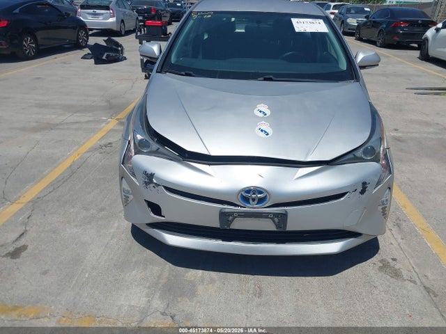 Toyota Prius Two