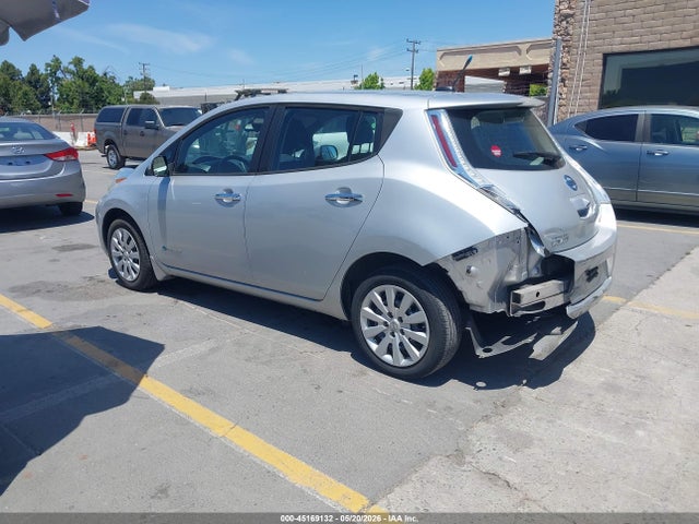 Nissan LEAF S