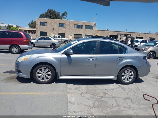 Subaru Legacy 2.5i Premium