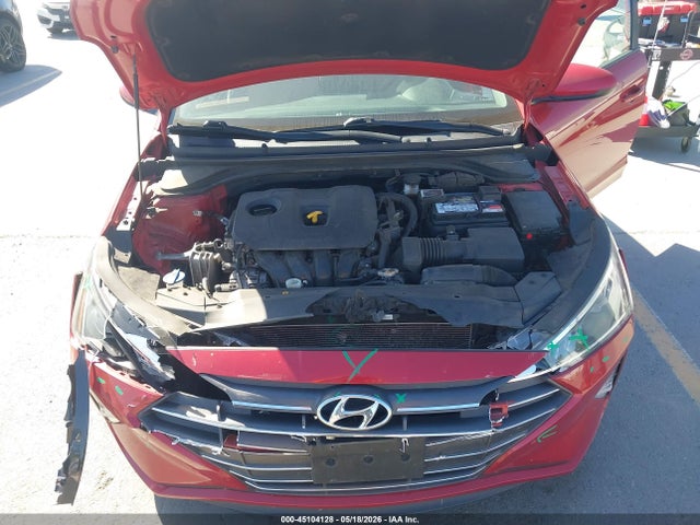 Hyundai ELANTRA Sel