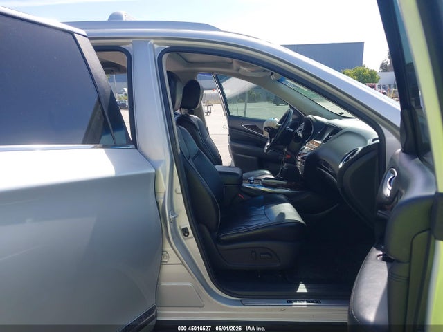INFINITI Qx