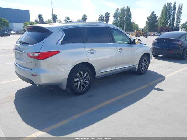INFINITI Qx