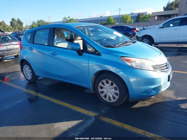 Salvage Nissan Versa Image