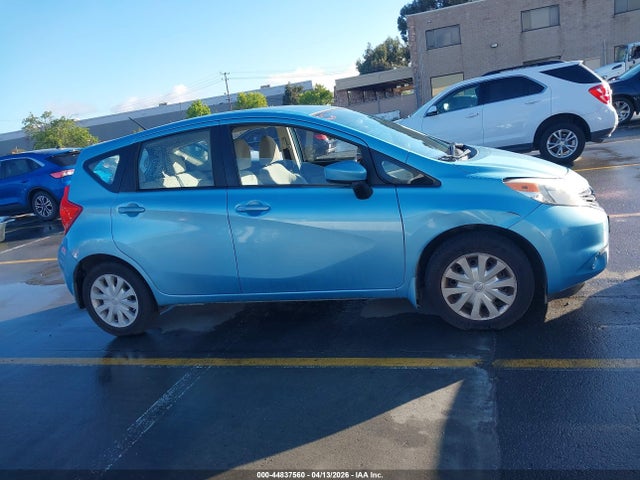 Nissan Versa