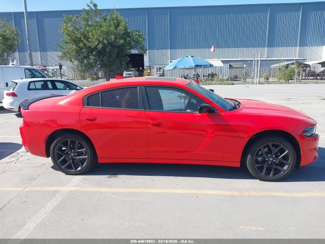 Dodge Charger Sxt