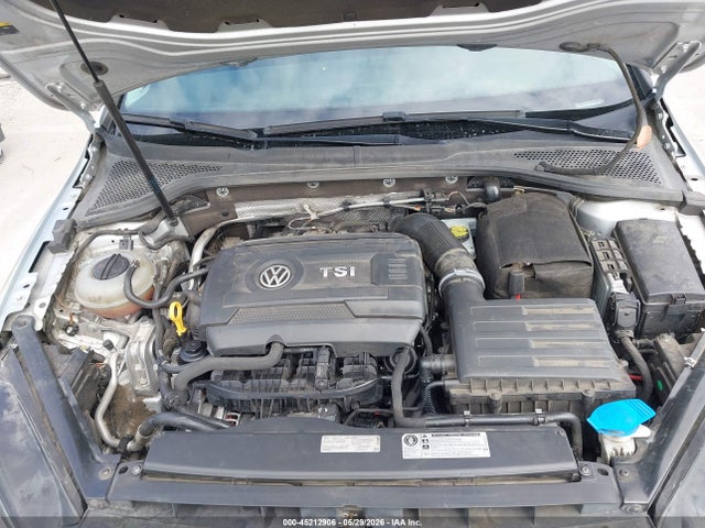 Volkswagen Golf Tsi Se 4-door