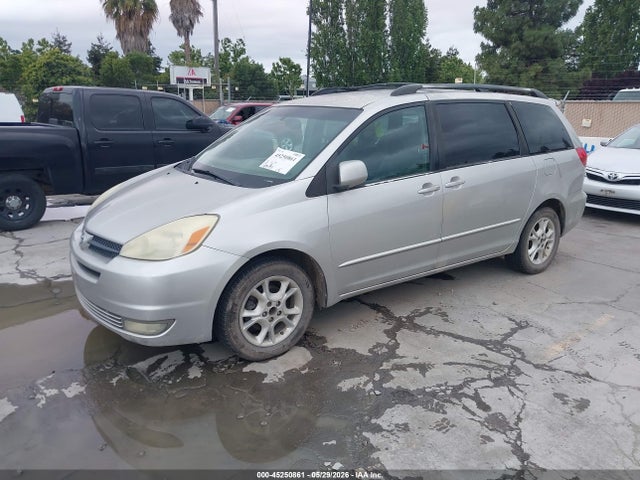 Toyota Sienna Xle