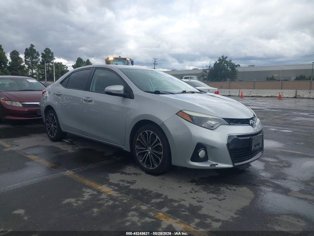 Salvage Toyota Corolla Image