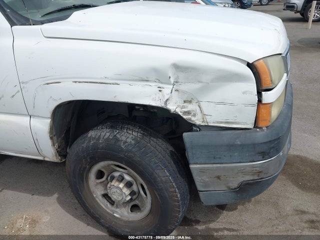 Chevrolet Silverado 2500 Work Truck
