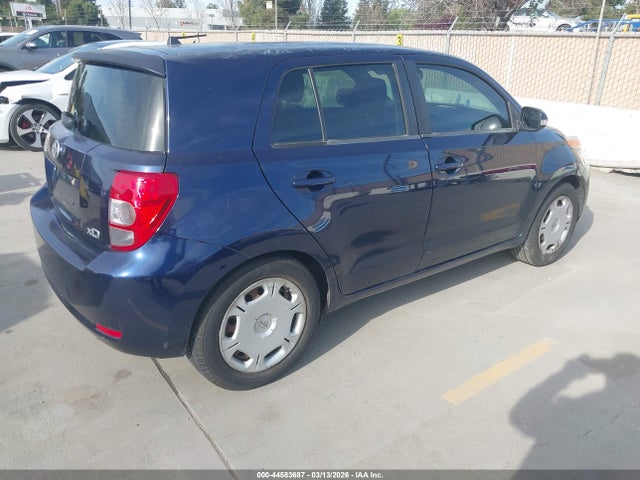 Scion xD