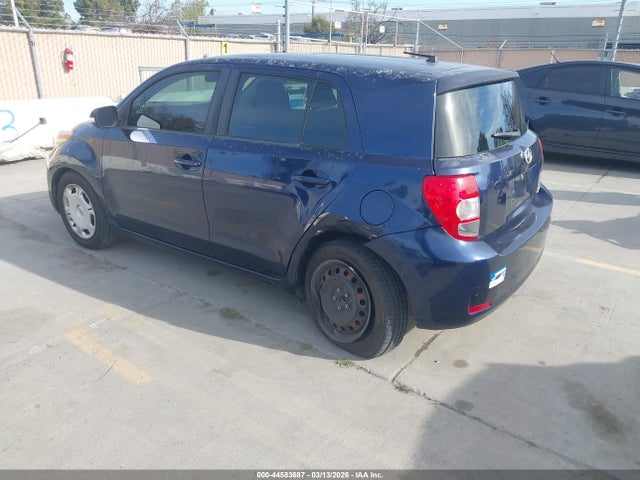 Scion xD
