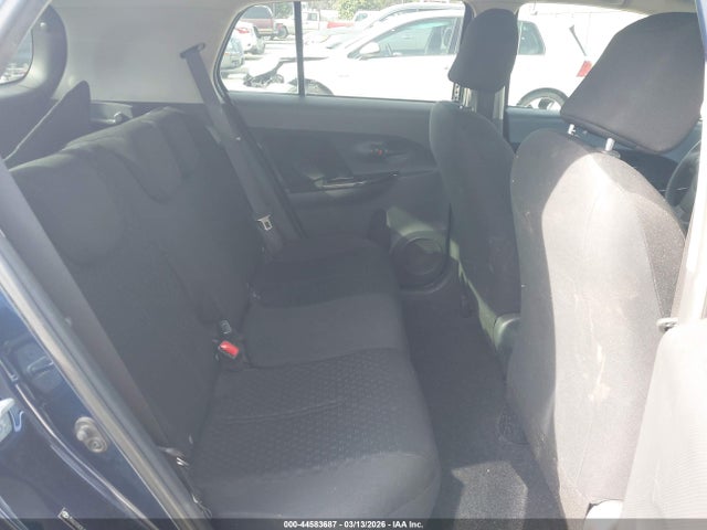 Scion xD