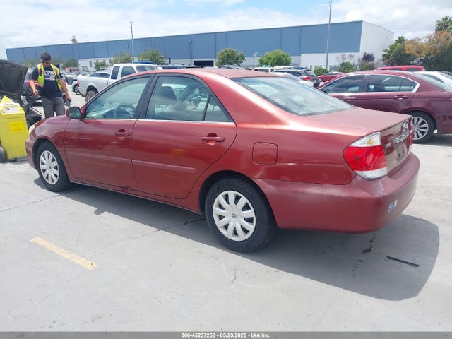 Toyota Camry Le