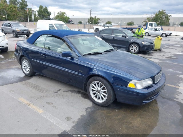 Salvage Volvo C70 Image