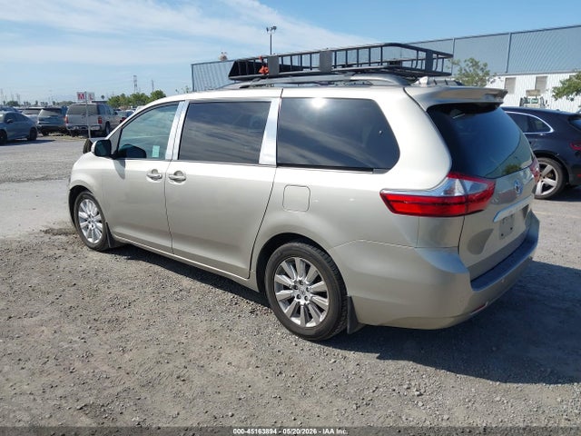Toyota Sienna Limited 7 Passenger