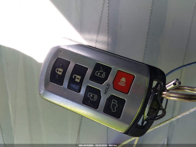 Toyota Sienna Limited 7 Passenger
