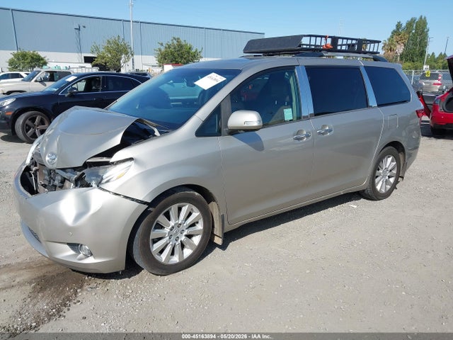 Toyota Sienna Limited 7 Passenger