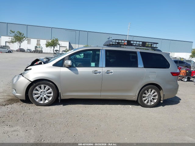 Toyota Sienna Limited 7 Passenger