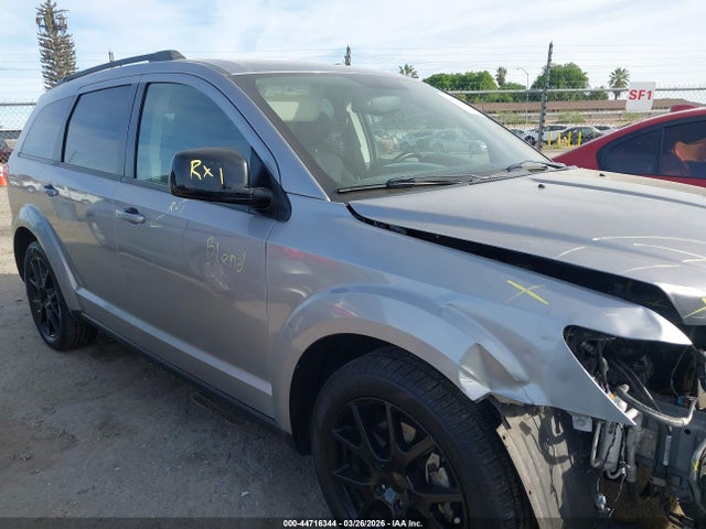 Dodge Journey Sxt