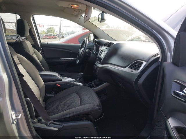 Dodge Journey Sxt