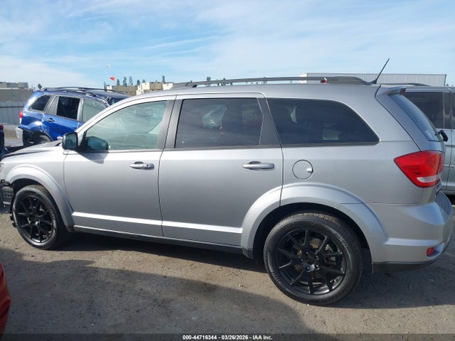 Dodge Journey Sxt