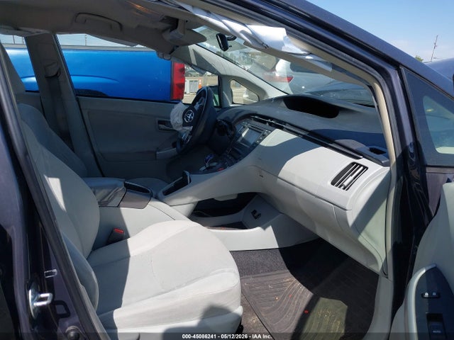 Toyota Prius Three