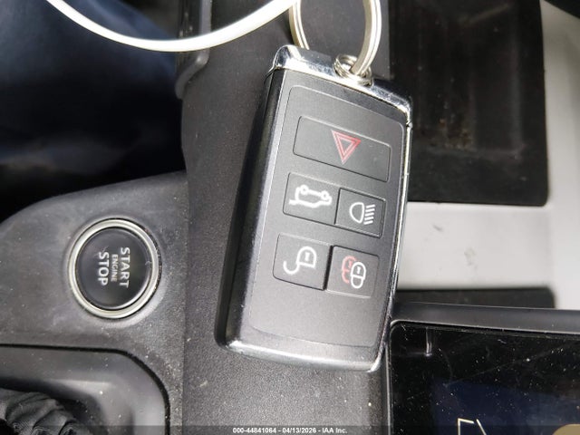 Land Rover Defender 90 S