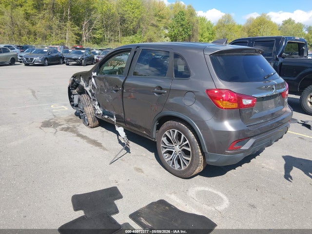 Mitsubishi Outlander 2.0 Es