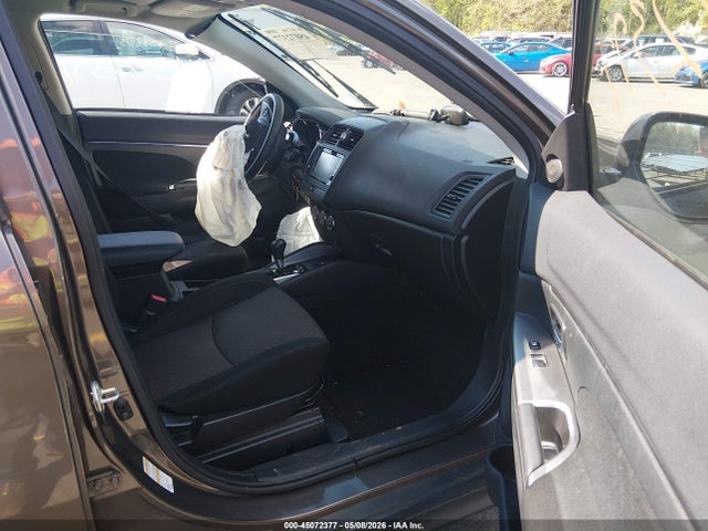 Mitsubishi Outlander 2.0 Es