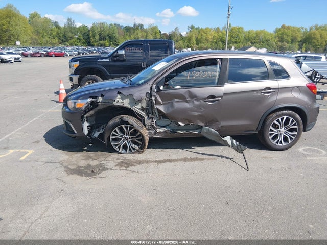 Mitsubishi Outlander 2.0 Es