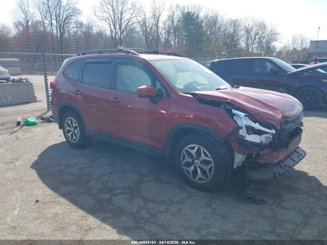 Salvage Subaru Forester Image