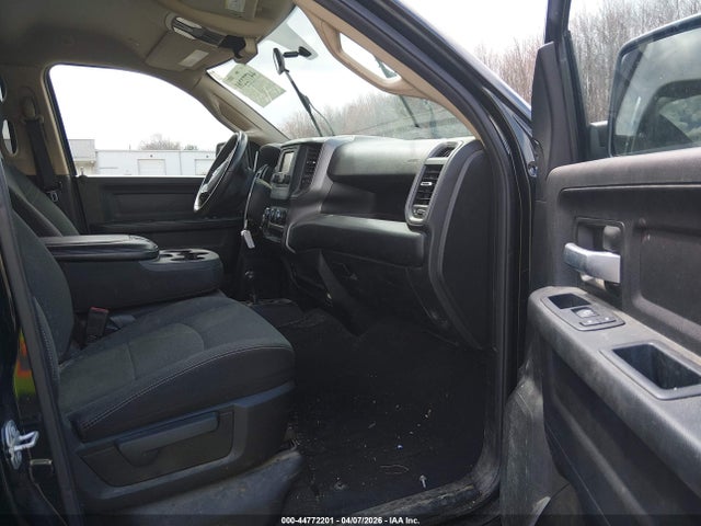 Ram 2500 Tradesman  4x4 6'4 Box