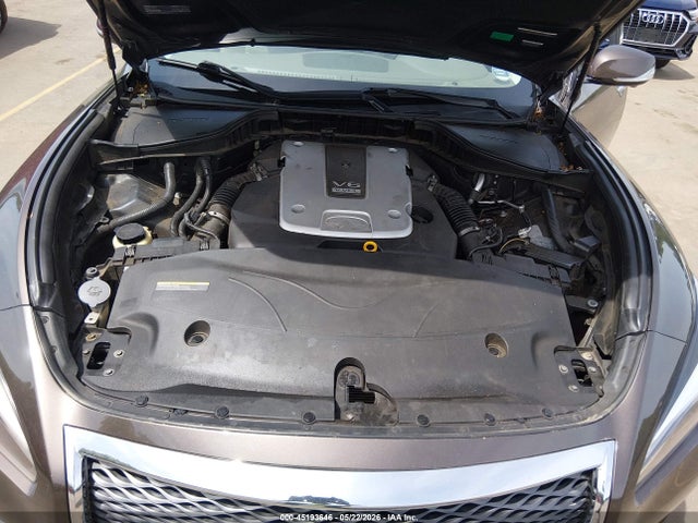 INFINITI Q70 3.7x