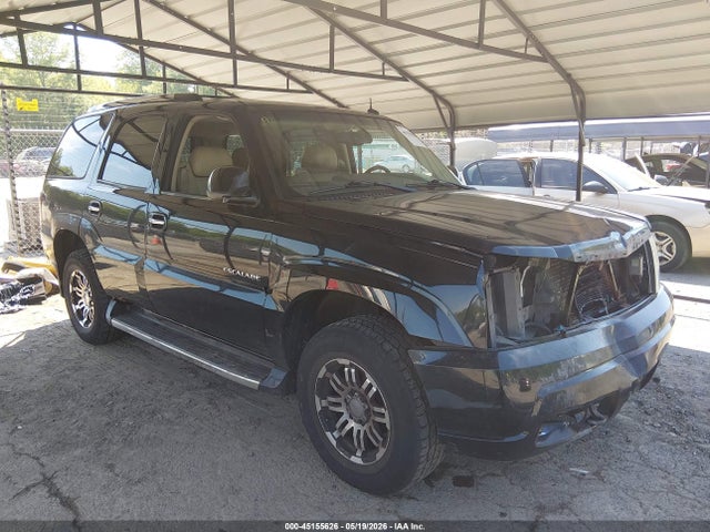 Salvage Cadillac Escalade Image