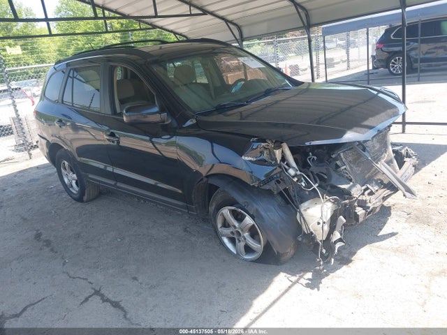 Salvage Hyundai SANTA FE Image