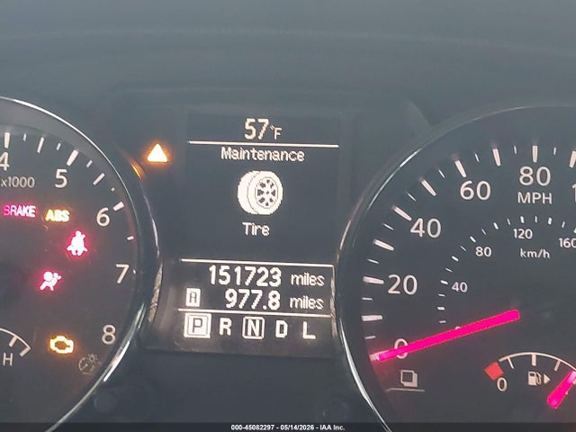 Nissan Rogue S