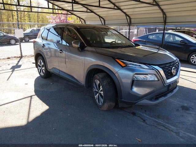 Salvage Nissan Rogue Image