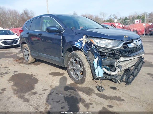 Salvage Honda CR-V Image