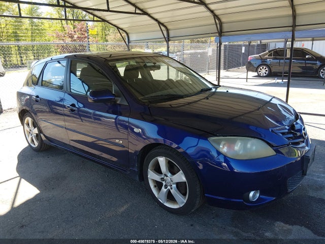 Salvage Mazda Mazda3 Image
